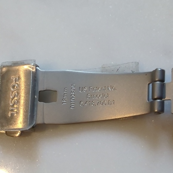 18mm Fossil Three-Row Stainless Steel Bracelet - Picture 2 of 2